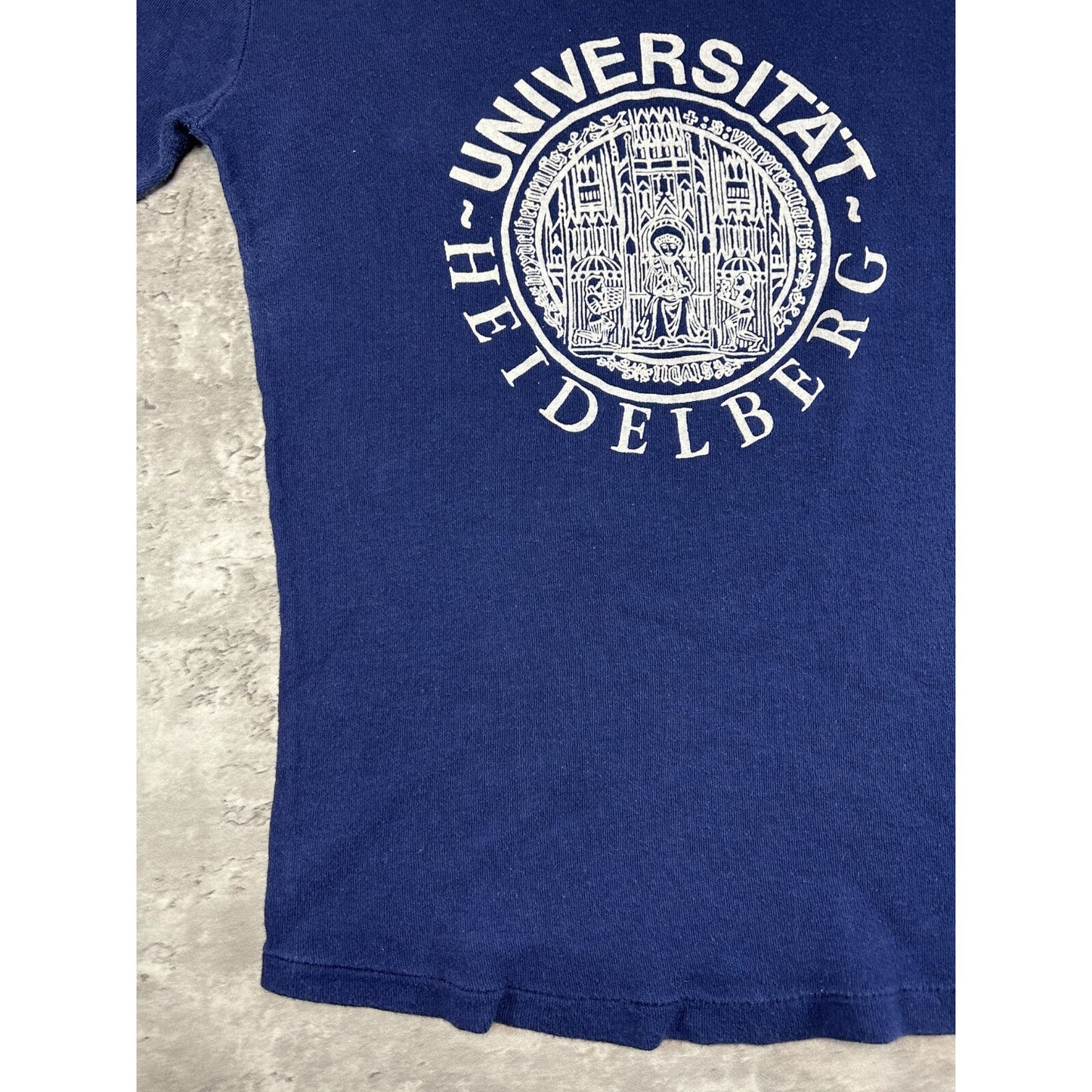 Vintage 80s/90s Universitat Heidelberg Collegiate Crest T-Shirt Size Small