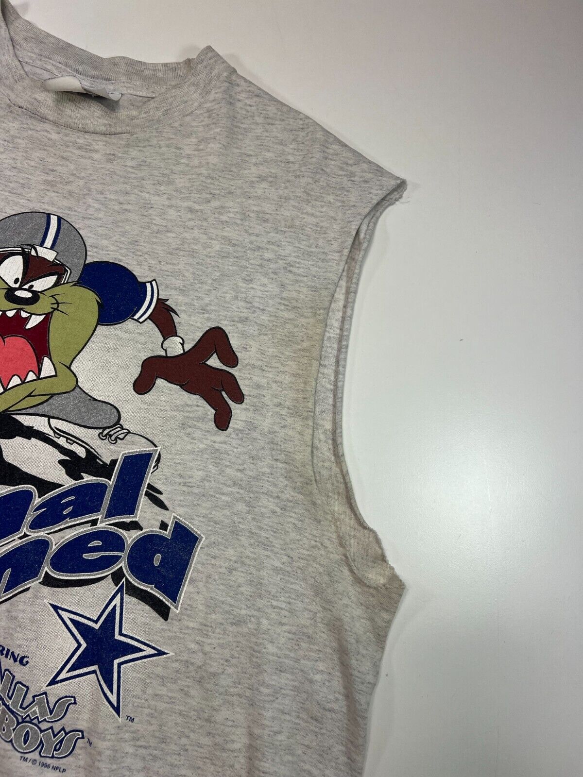 Vintage 1994 Looney Tunes Taz Dallas Cowboys NFL Sleeveless T-Shirt Size Large