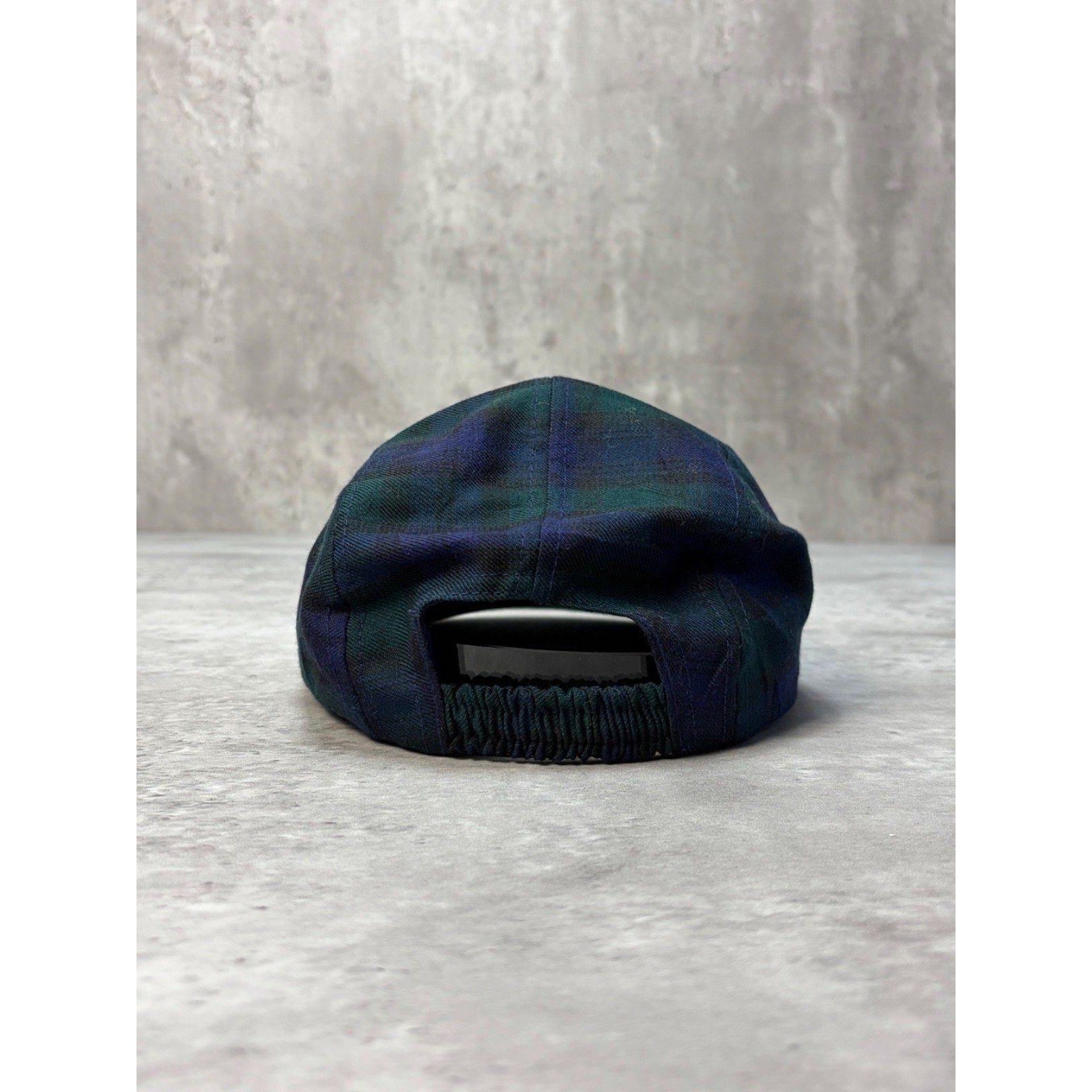Vintage Looney Tunes Taz Embroidered Character Plaid Flexfit Hat OSFA