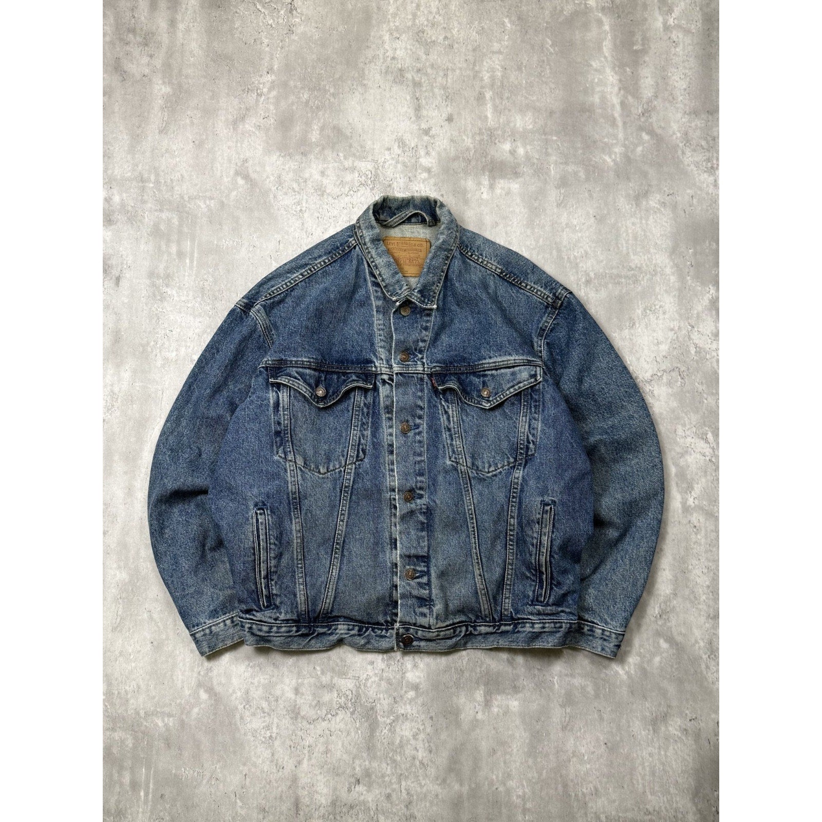 Vintage 90s Levis Red Tab Type 3 Medium Wash Denim Trucker Jacket Size Large