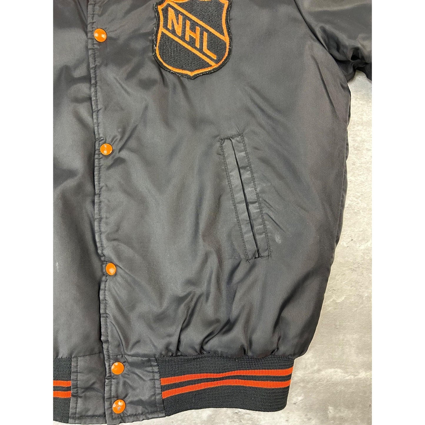 Vintage 80s NHL Embroidered Patch Hockey Bomber Jacket Size Large Black