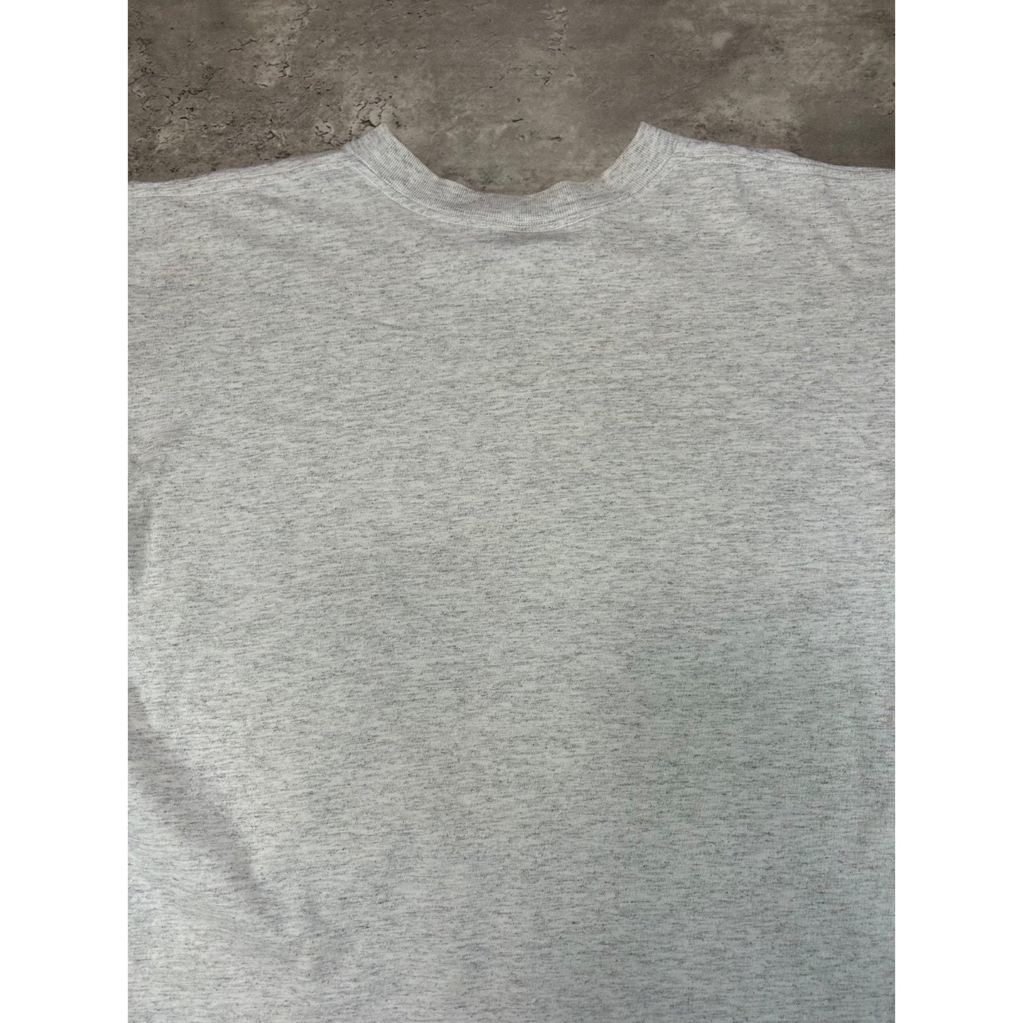 Vintage 90s UNC Tarheels NCAA Collegiate Crest Graphic T-Shirt Size XL