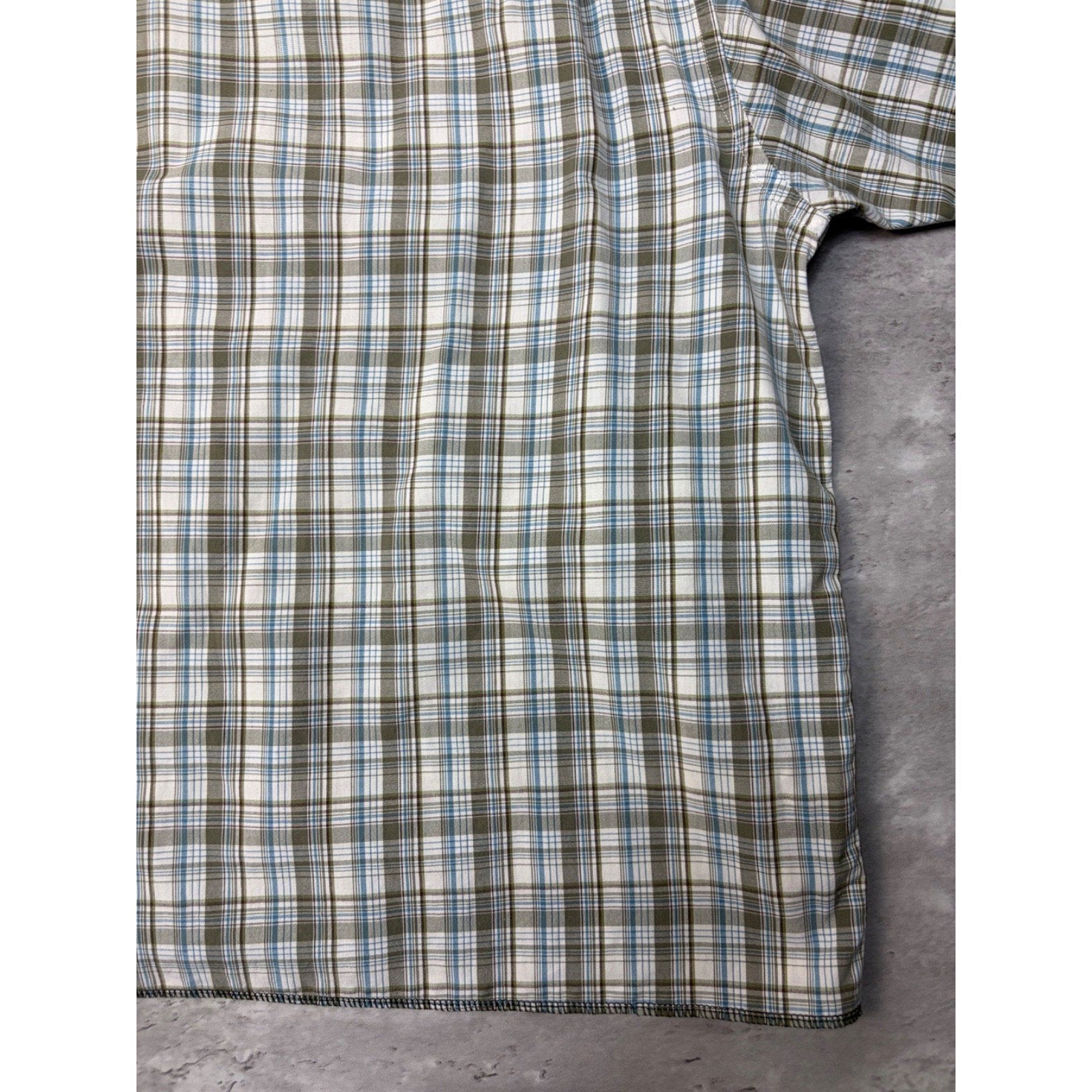 Vintage Nautica Single Pocket Plaid Cropped Button Up Shirt Size XL