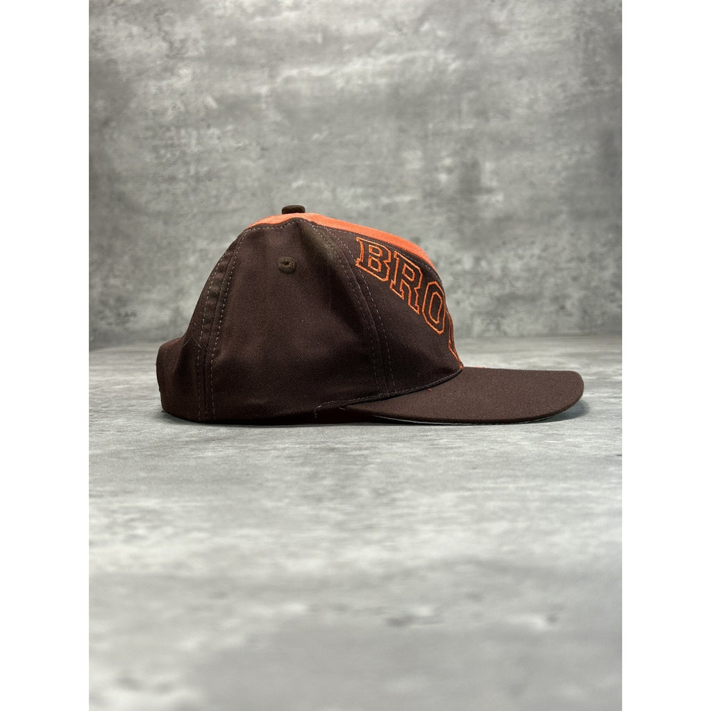 Vintage 90s Cleveland Browns NFL Embroidered Logo Snapback Hat YOUTH