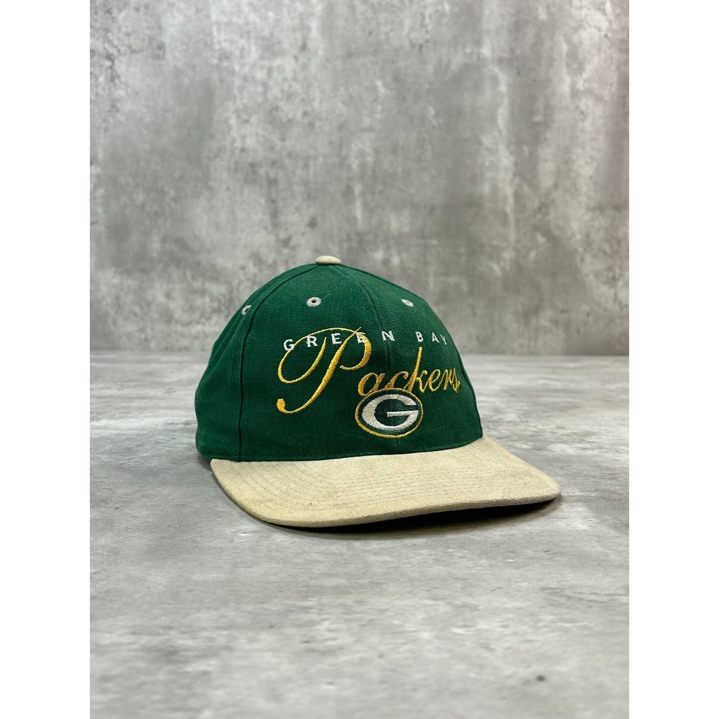 Vintage 90s Green Bay Packers NFL Embroidered Spellout Strapback Hat OSFA