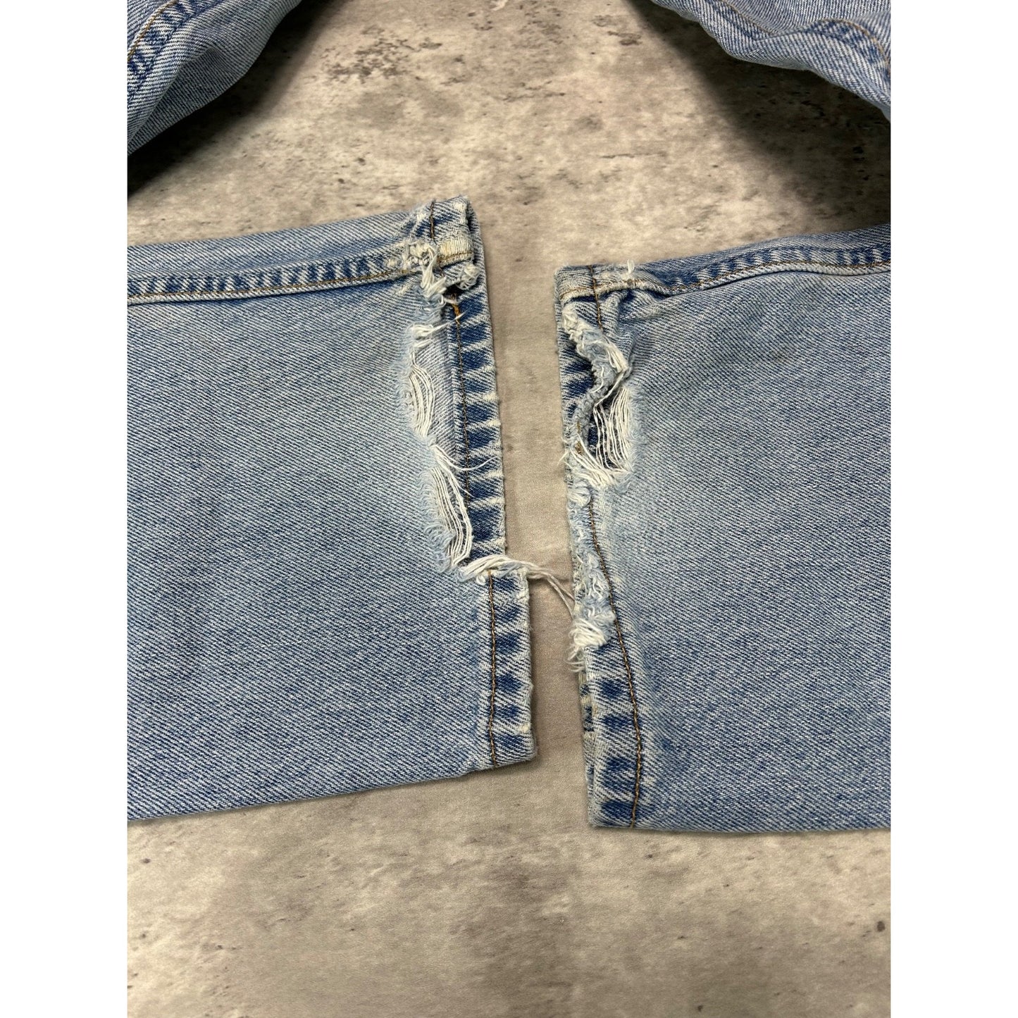 Vintage 90s Levis 505 Red Tab Light Wash Denim Pants Size 36