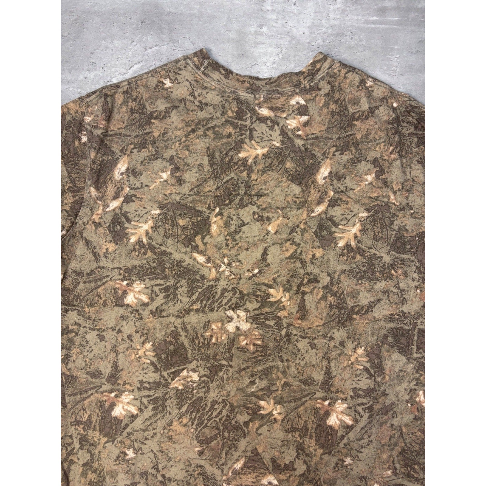 Vintage Arizona Jean Co Tree Camo Boxy Fit Hunting T-Shirt Size Large