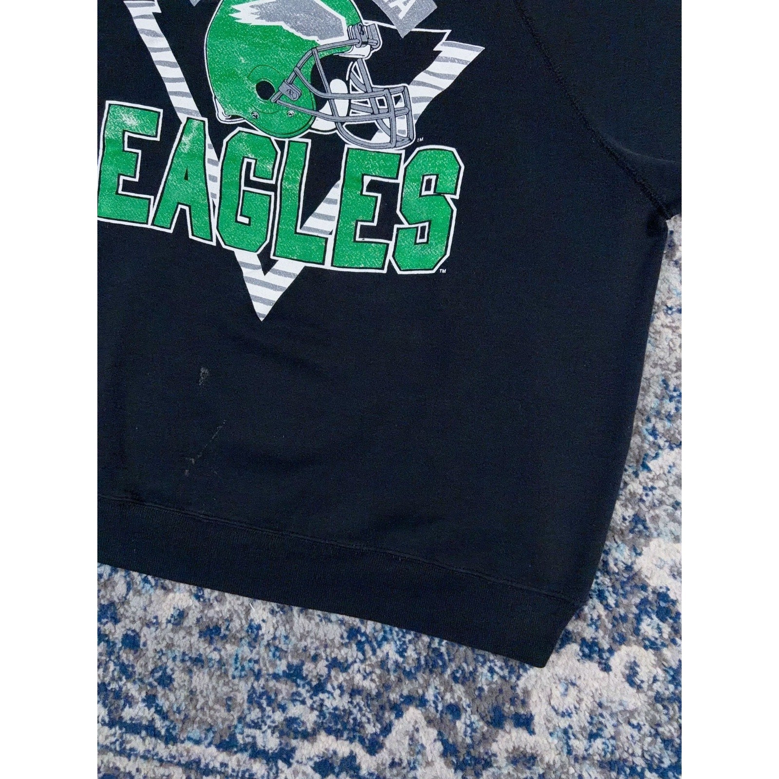 Vintage 80s/90s Philadelphia Eagles NFL Helmet Graphic Sweatshirt Size XL