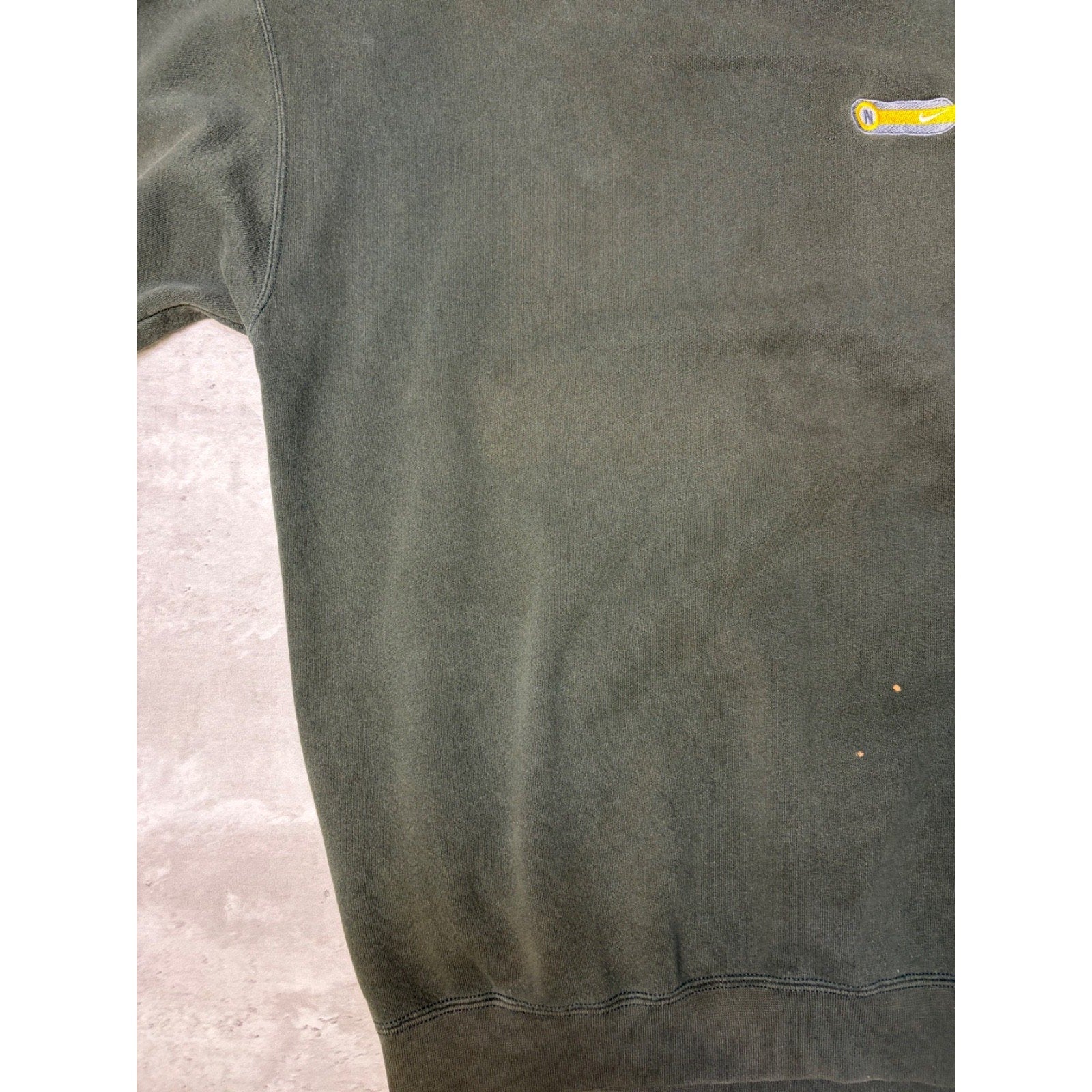Vintage Nike Embroidered Swoosh Logo Sweatshirt Size Large