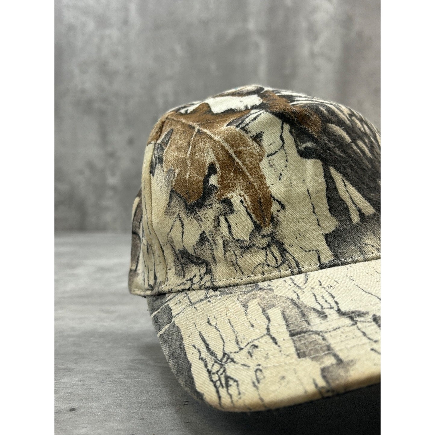 Vintage Daystone Tree Camp Hunting Snapback Hat OSFA