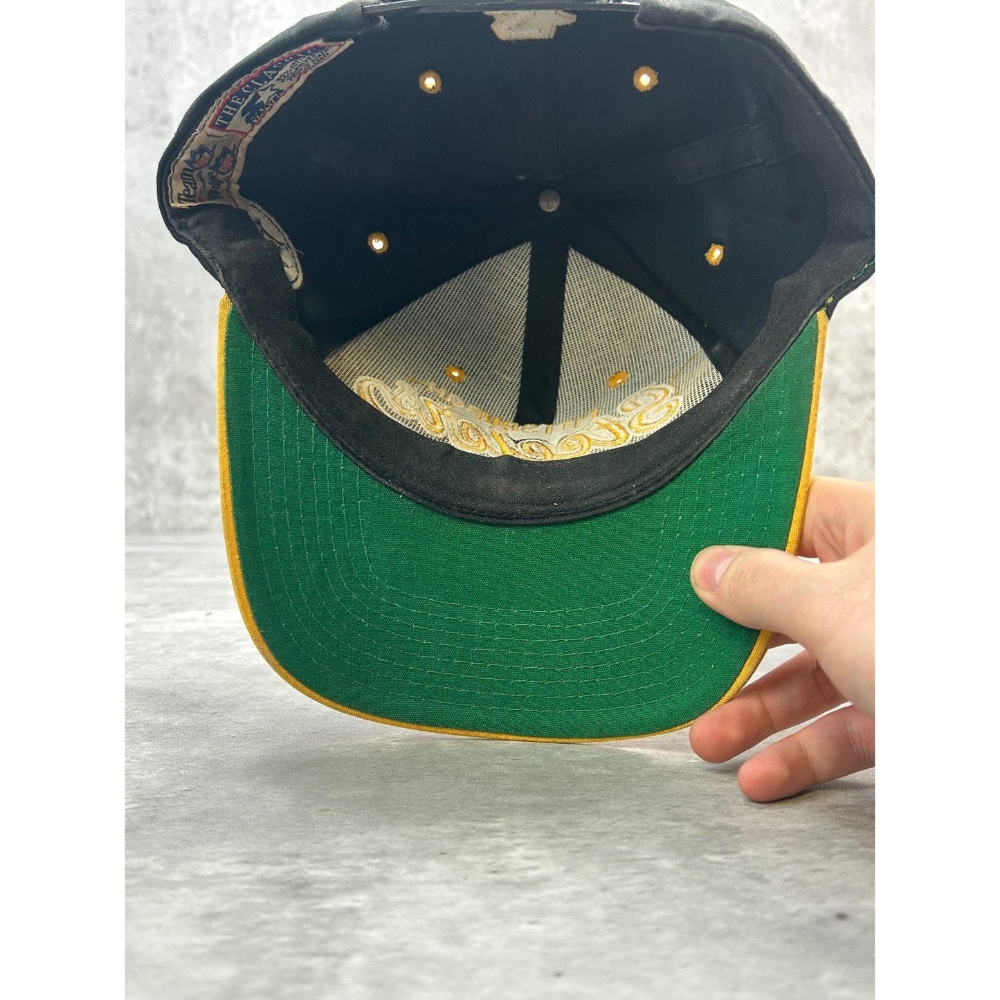 Vintage 90s Pittsburgh Steelers NFL Starter Tailsweep Football Snapback Hat OSFA