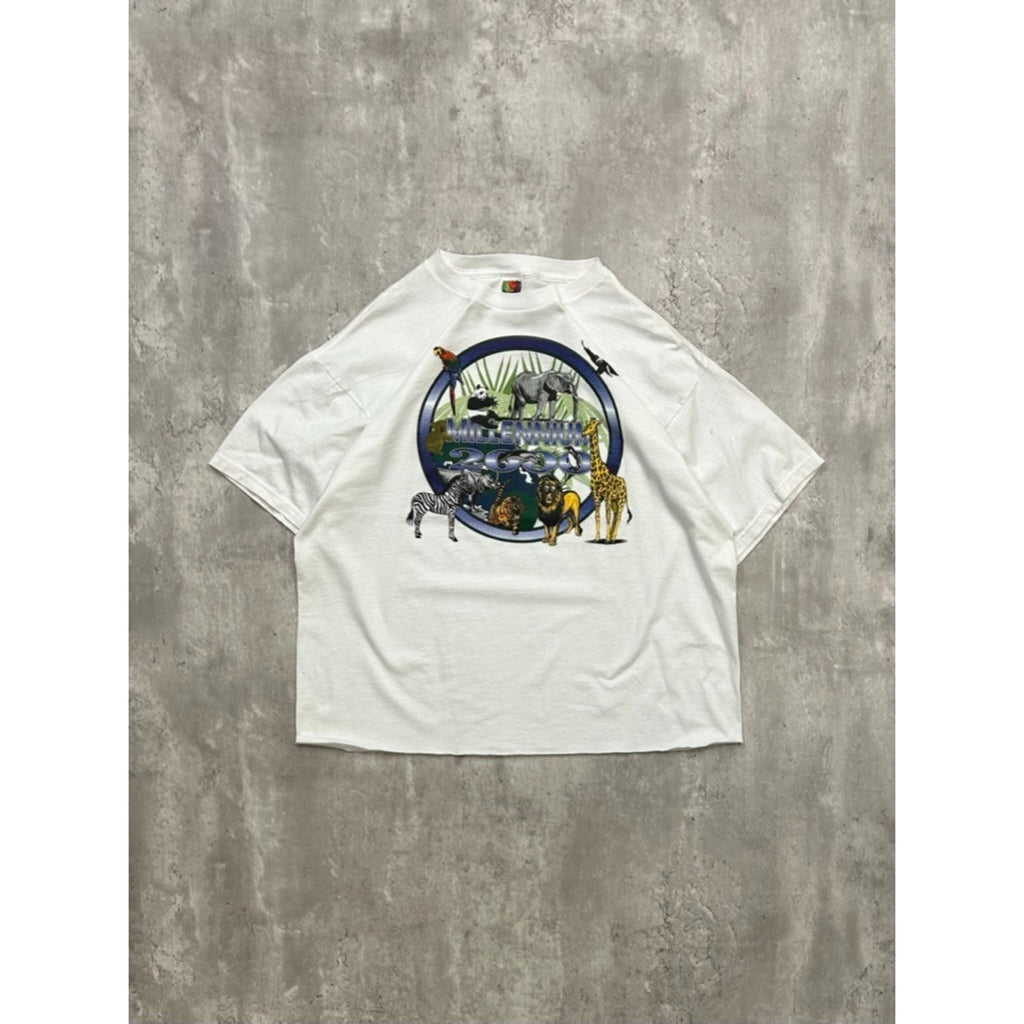 Vintage Millenium 2000 Animal Nature Graphic Cropped T-Shirt Size XL