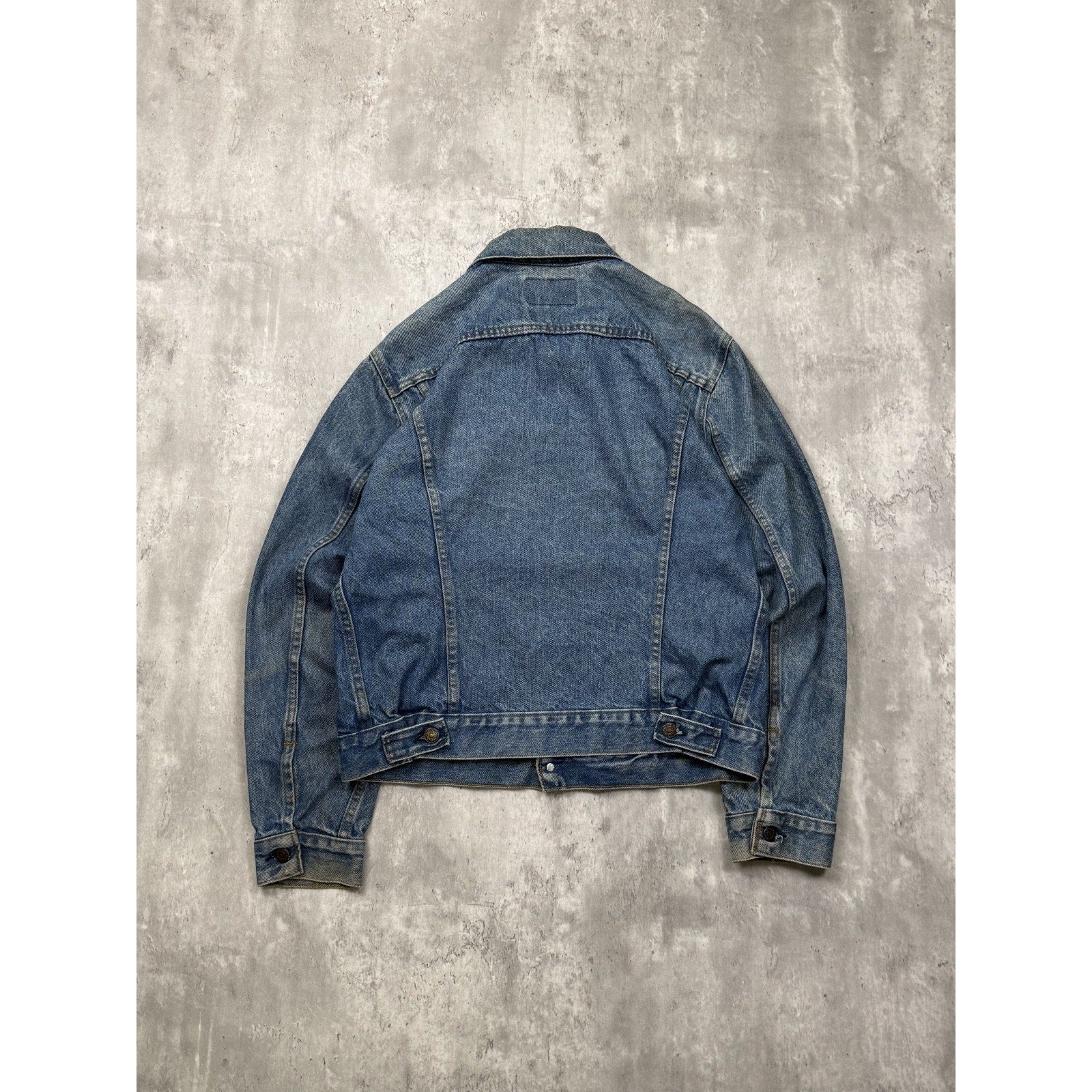Vintage 90s Levis Red Tab Medium Wash Denim Trucker Jacket Size Medium