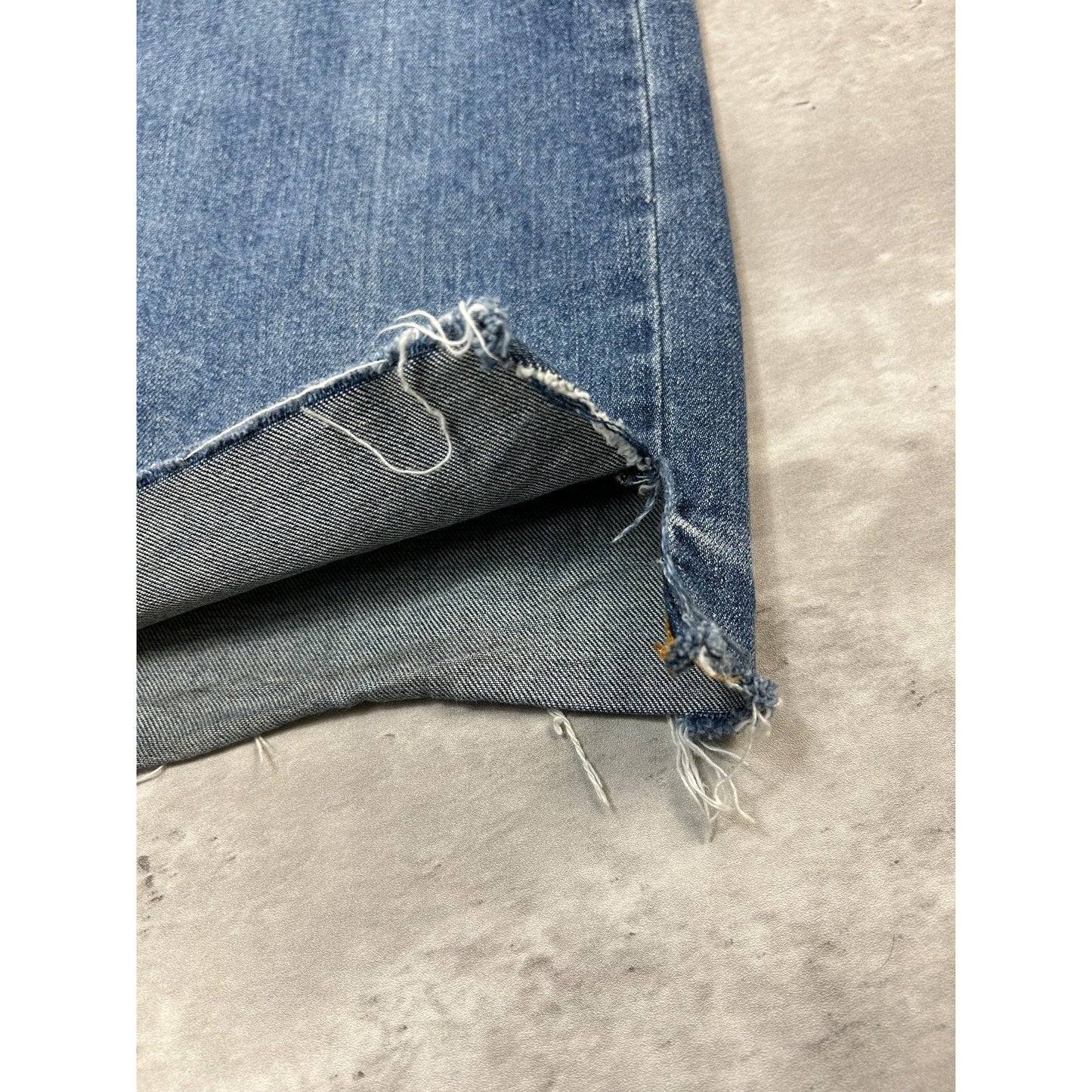 Vintage Y2K Parasuco Frayed Distressed Medium Wash Denim Pants Size 38