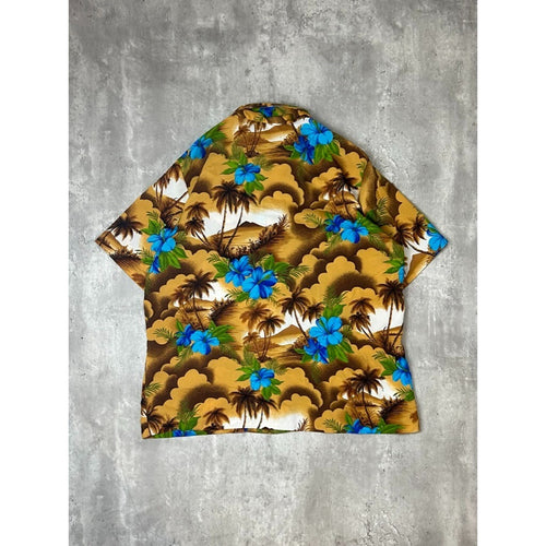 Vintage 1990s/80s Islanders Hawaiian Floral Print Button Up Shirt Size XL