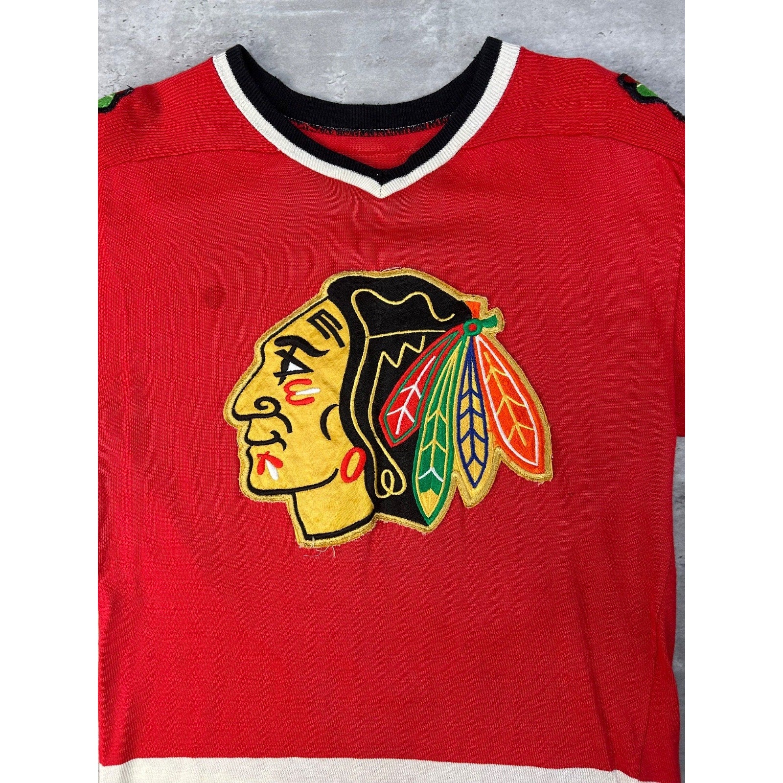 Vintage 70s/80s Chicago Blackhawks #35 NHL Hockey Jersey Size Medium
