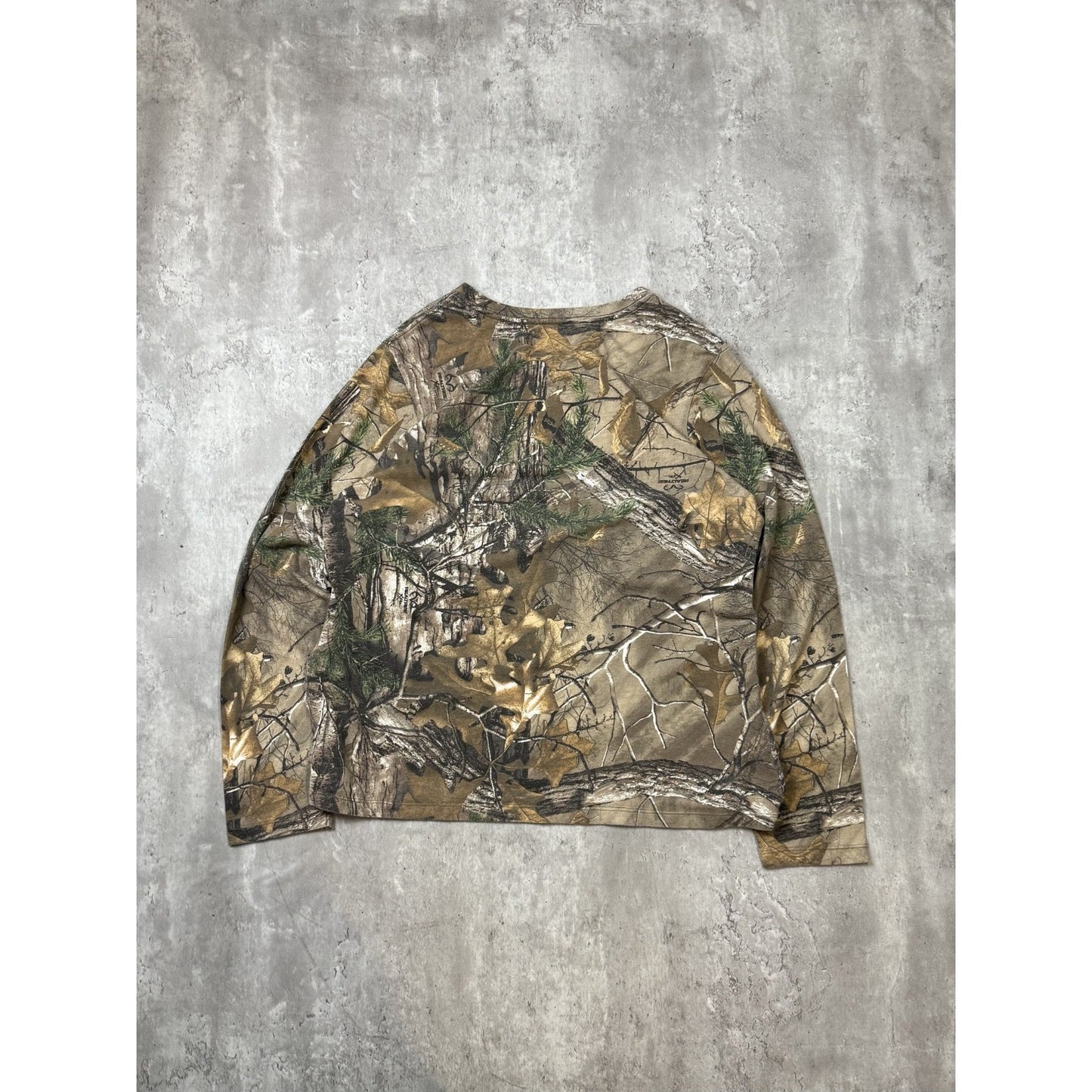 Real Tree Xtra Hunting Tree Camo V Neck Long Sleeve T-Shirt Size 2XL