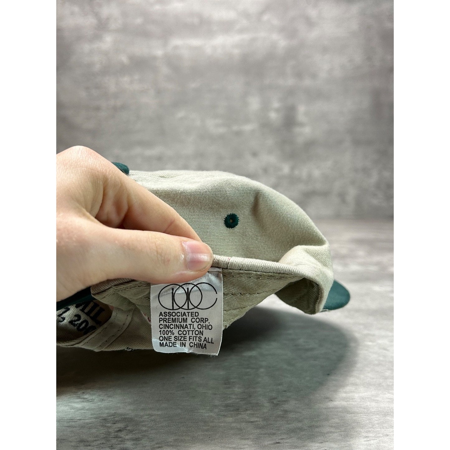 Vintage 90s Arlington Park Embroidered Spellout Two Tone Snapback Hat OSFA