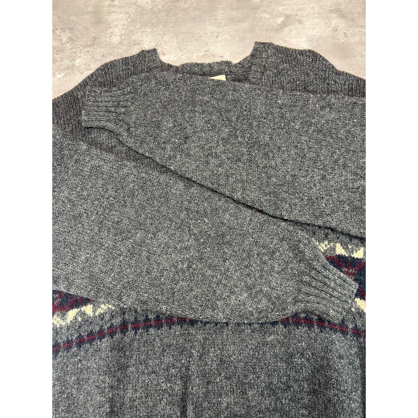 Vintage Eddie Bauer Abstract Striped Pullover V Neck Knit Sweater Size Large