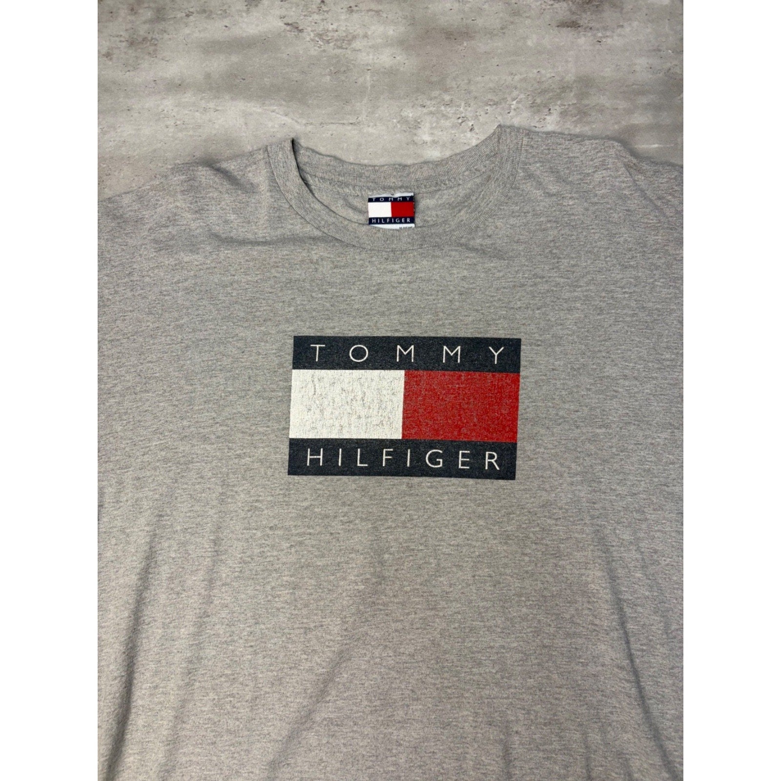 Vintage 90s Tommy Hilfiger Graphic Logo Long Sleeve T-Shirt Size XL
