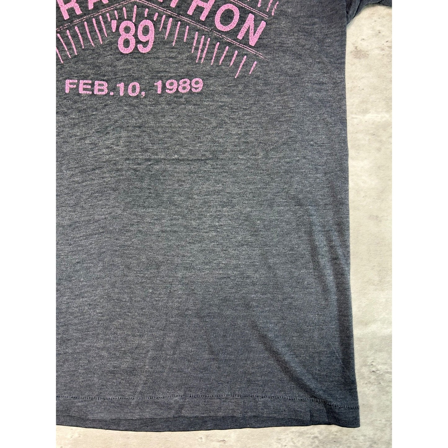 Vintage 1989 Pine View Permathon Graphic Spellout T-Shirt Size Large