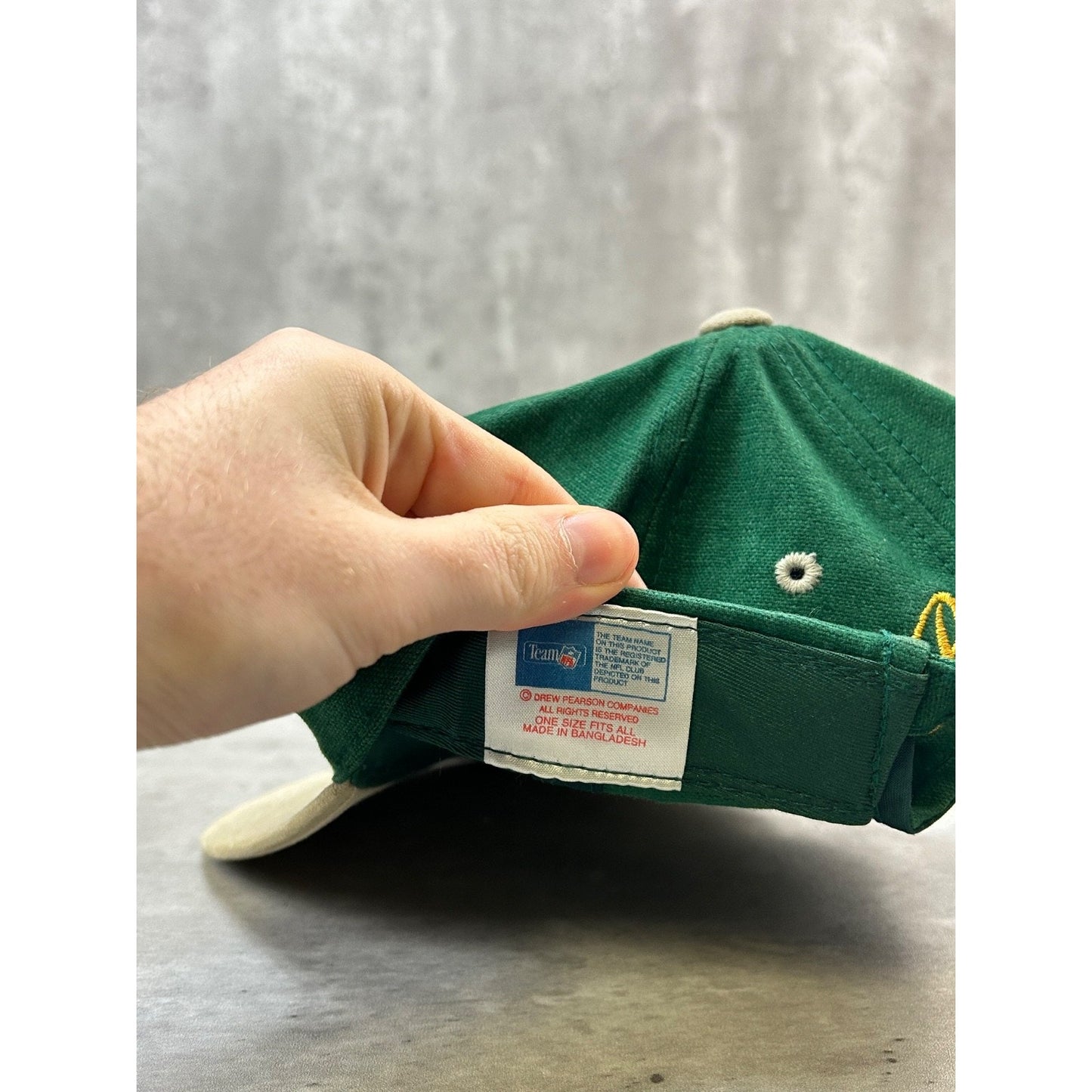 Vintage 90s Green Bay Packers NFL Embroidered Spellout Strapback Hat OSFA