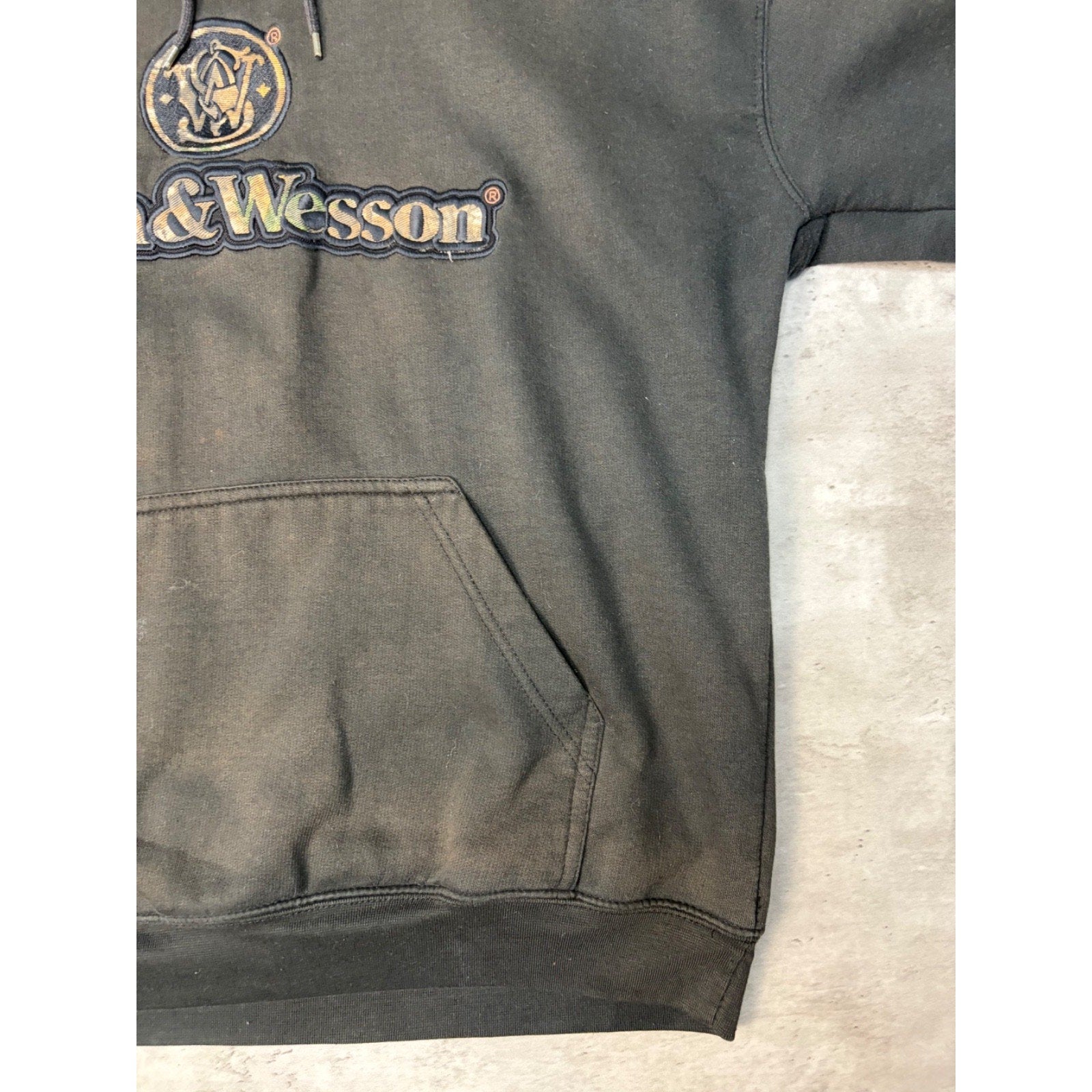 Vintage Smith & Wesson Realtree Xtra Spellout Logo Hooded Sweatshirt Size Large