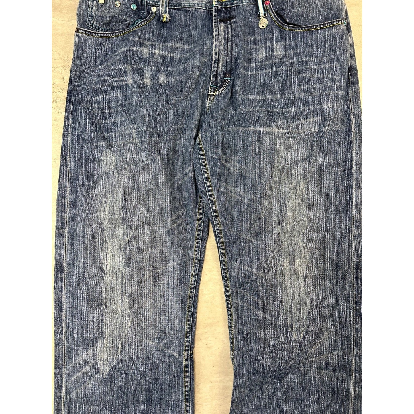 Vintage Y2K Artful Dodger Baggy Fit Medium Wash Denim Skull Pocket Pants Size 42