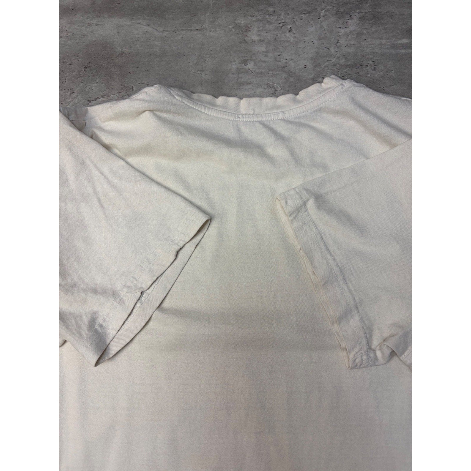 Assassins Creed Revelations Video Game Promo White Graphic T-Shirt Size Large