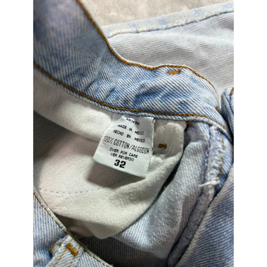 Vintage Two Pepper Light Wash Denim Shorts Size 31