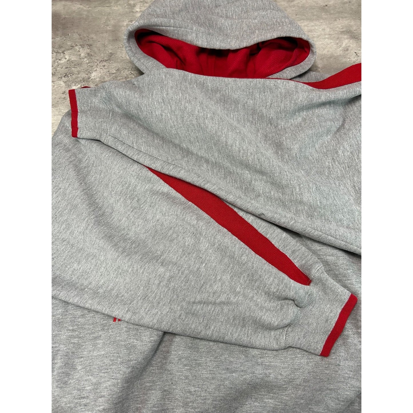 Vintage Detroit Red Wings NHL Embroidered Logo Hooded Sweatshirt Size XL