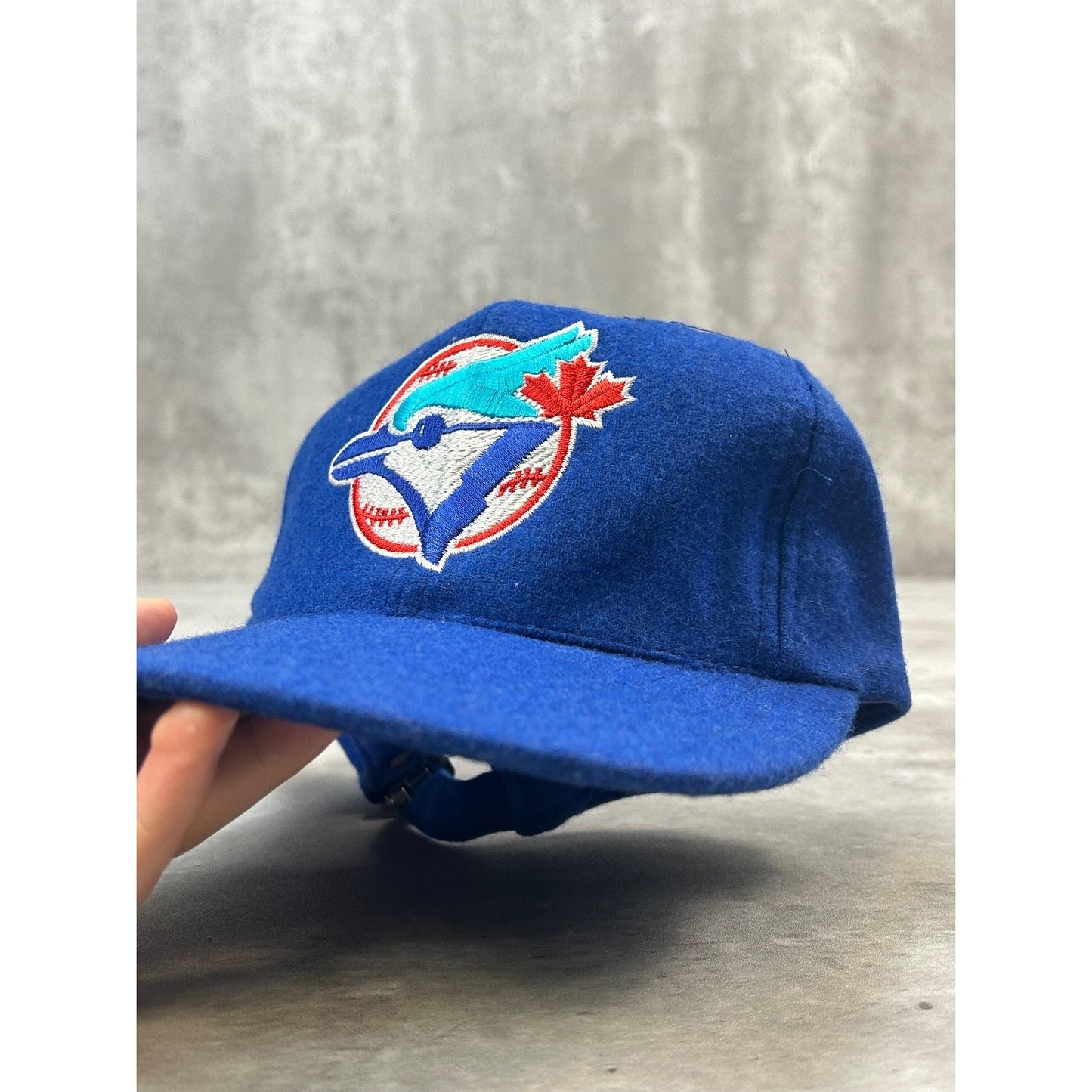 Vintage 90s Toronto Blue Jays MLB Embroidered Logo Baseball Strapback Hat OSFA
