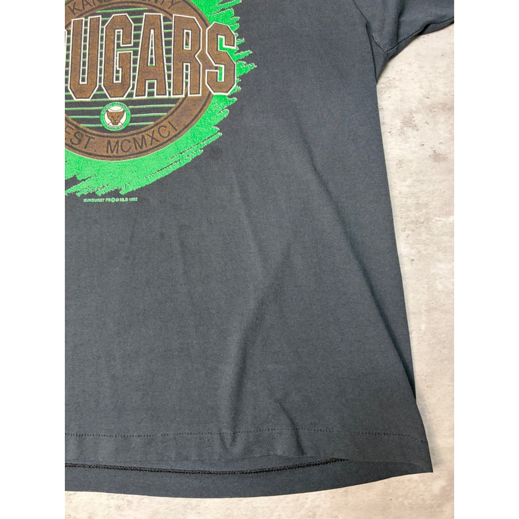 Vintage 1992 Kane County Cougars NCAA Scribble Crest Graphic T-Shirt Size XL