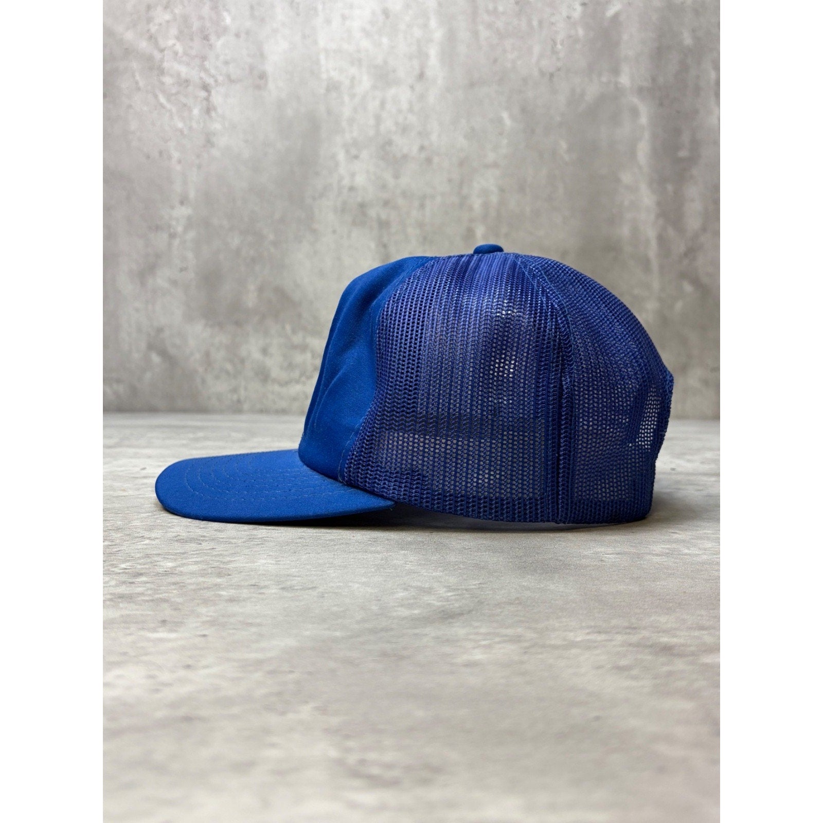 Vintage Milwaukee Brewers MLB Embroidered Logo Trucker Snapback Hat OSFA