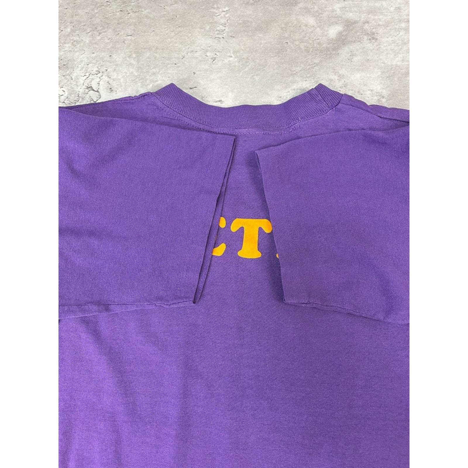 Vintage 80s Bleacher Jocks Felt Spellout Graphic T-Shirt Size Medium Purple