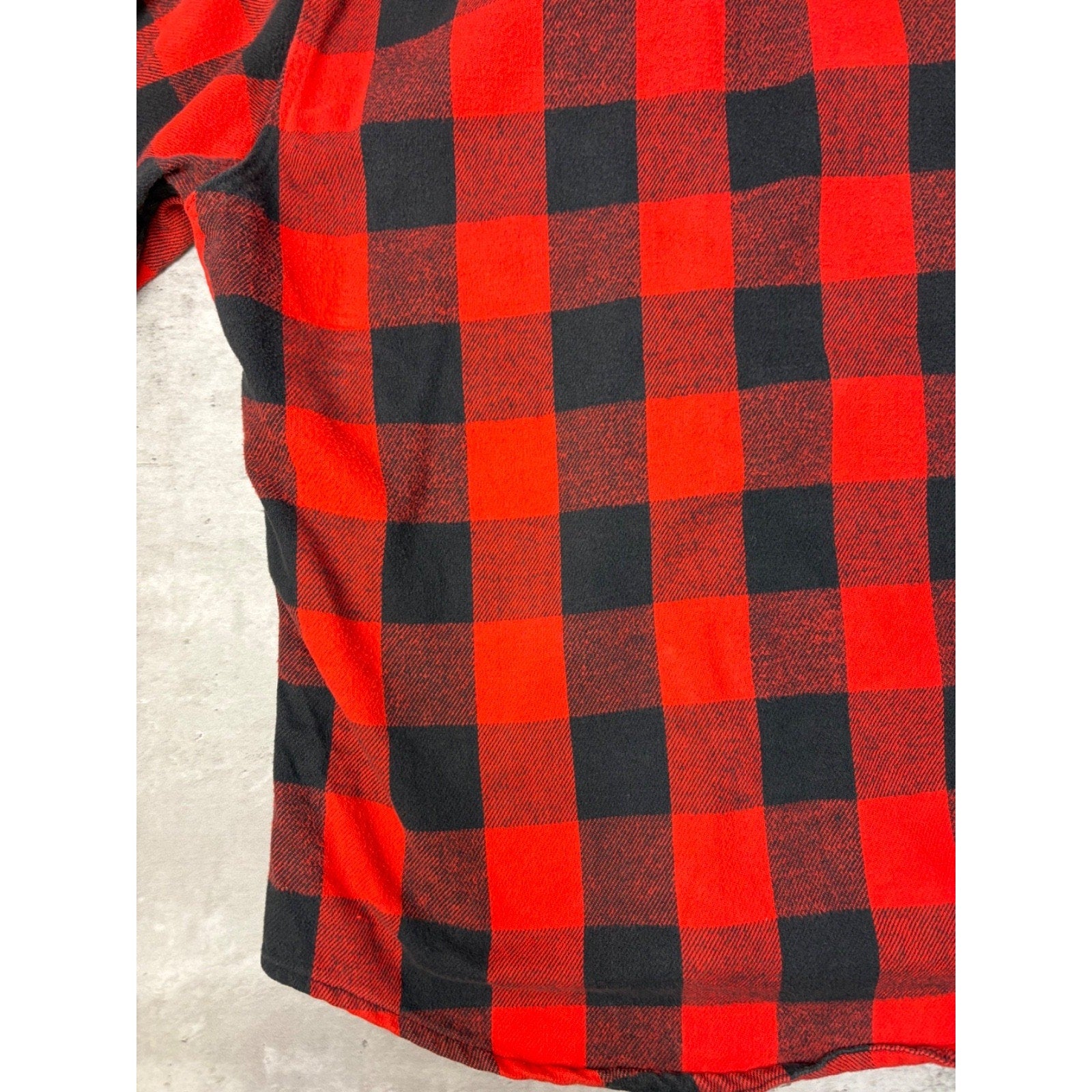 VTG 90s Private Property Plaid Long Sleeve Flannel Button Up Shirt Size Large