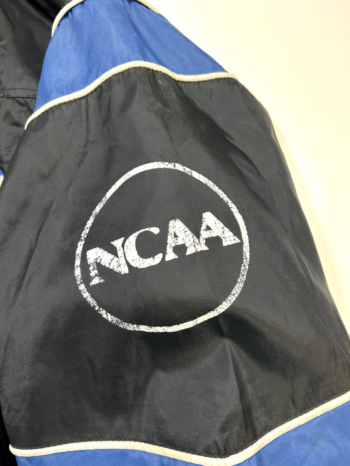 Vintage 1992 NCAA Final Four Basketball Starter Windbreaker Jacket Size Large