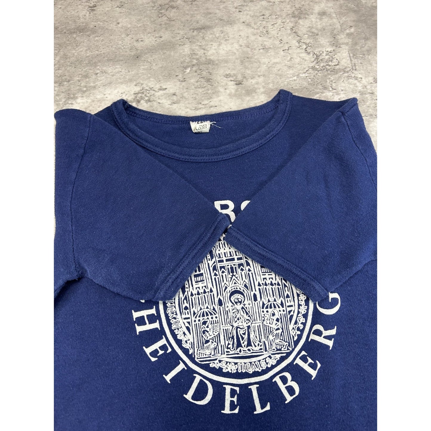 Vintage 80s/90s Universitat Heidelberg Collegiate Crest T-Shirt Size Small