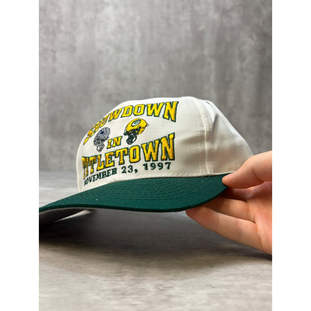 Vintage 1997 Packers Vs Cowboys NFL Showdown To Titletown Snapback Hat OSFA