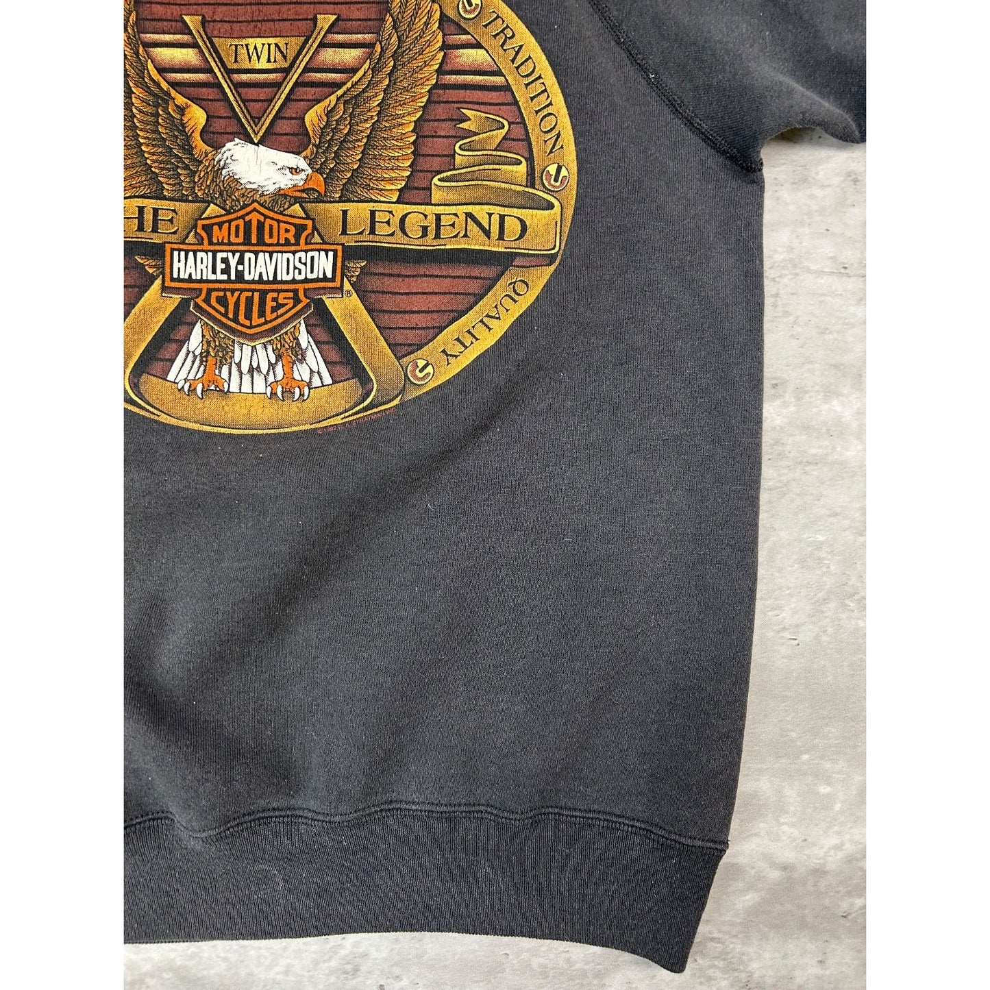 Vintage 1992 Harley Davidson Bald Eagle Classic Logo Graphic Sweatshirt Medium