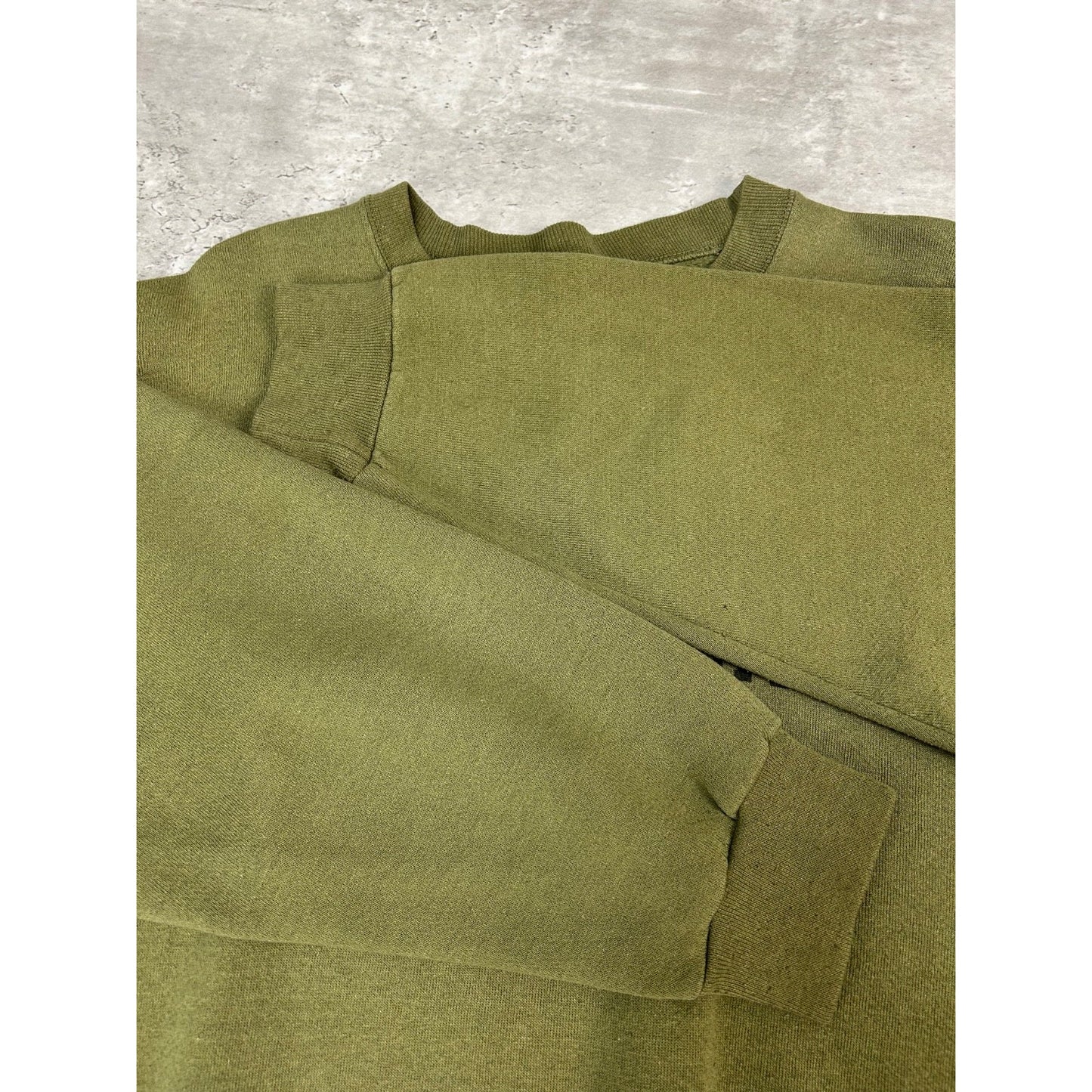 Vintage 90s USMC Military Crest Graphic Sweatshirt Size Medium Green