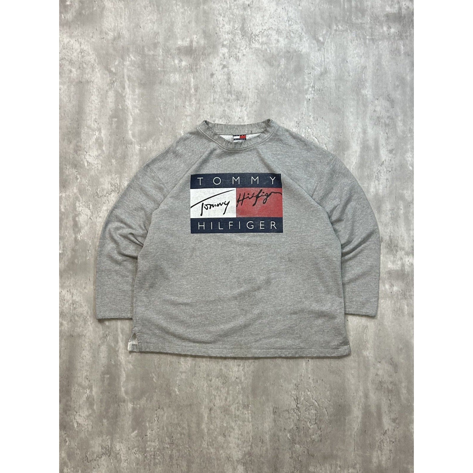 Vintage 90s Tommy HIlfiger Spellout Flag Graphic Crewneck Sweatshirt Size XL