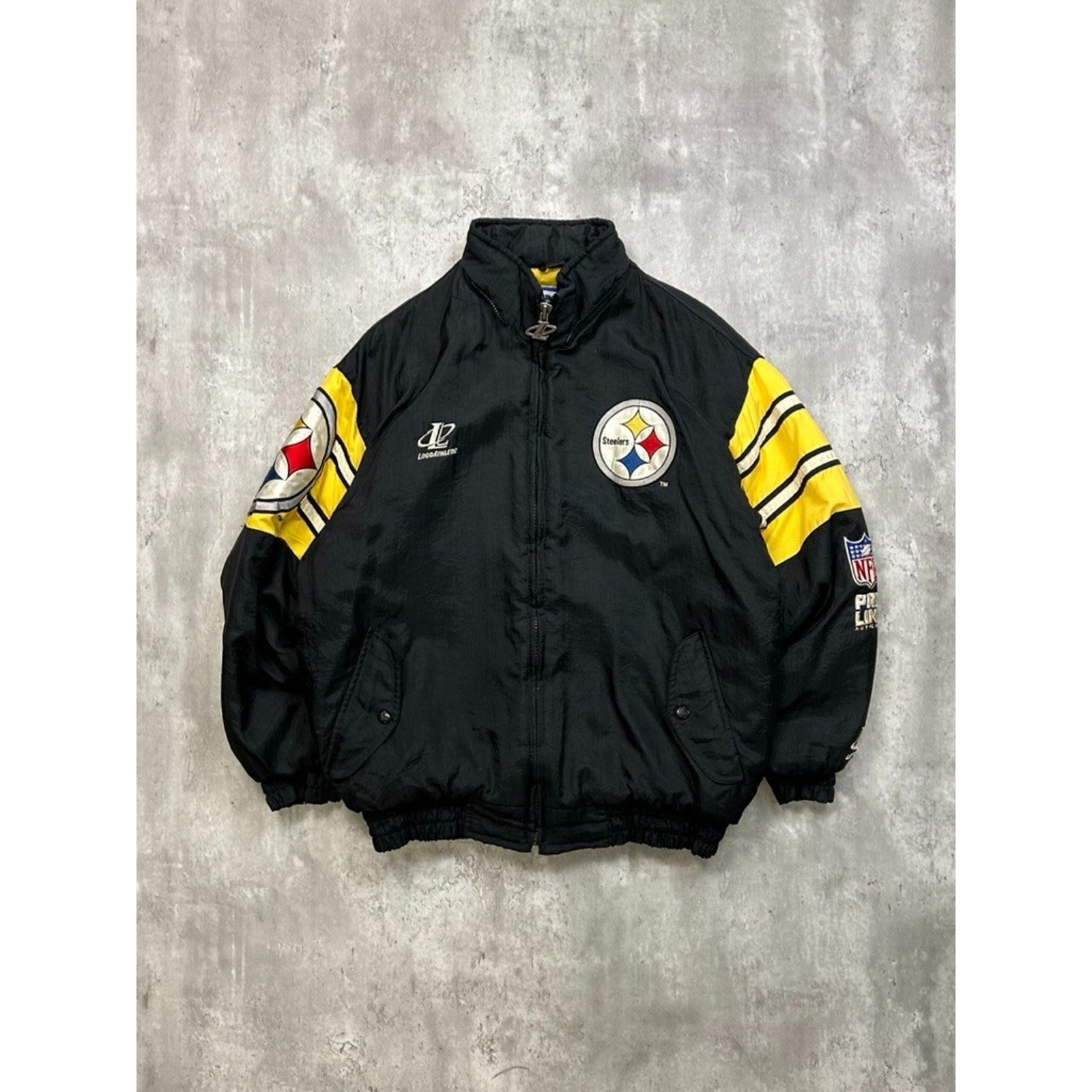 Vintage 90s Pittsburgh Steelers NFL Insulated Full Zip Jacket Size Medium