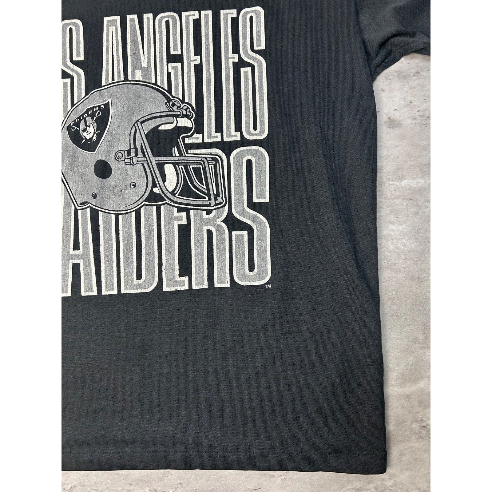 Vintage 90s Los Angeles Raiders NFL Helmet Spellout Graphic Jersey Size Large