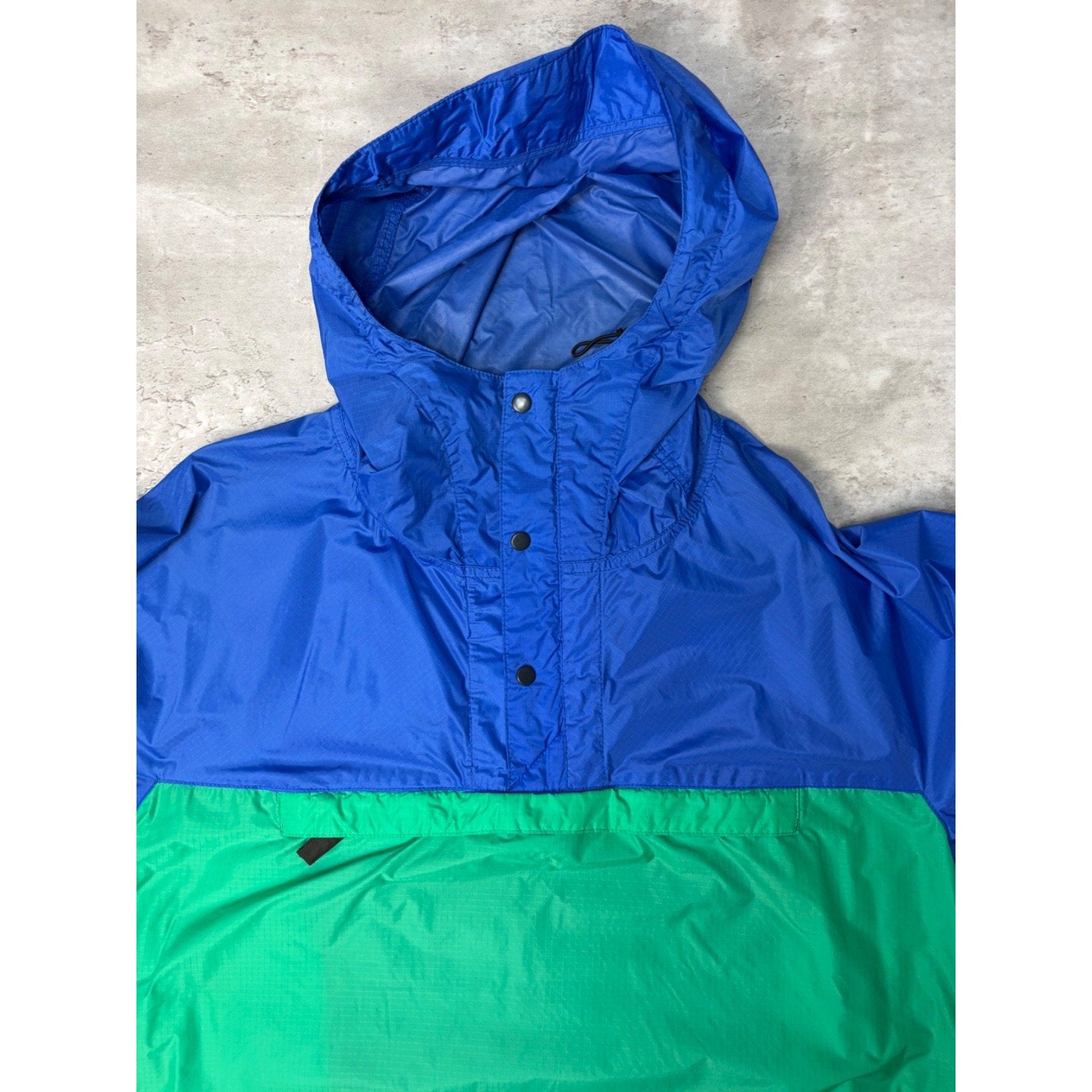 Vintage 80s/90s Patagonia Two Tone Nylon Windbreaker Jacket Size Medium