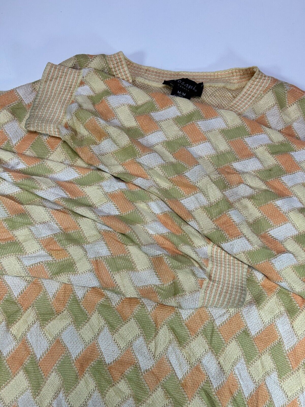 Vintage 90s Tosani Light Weight Pattern Print Pull Over Knit Sweater Size Medium