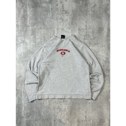 Vintage Nebraska Cornhuskers NCAA Nike Middle Swoosh Sweatshirt Sz Medium YOUTH