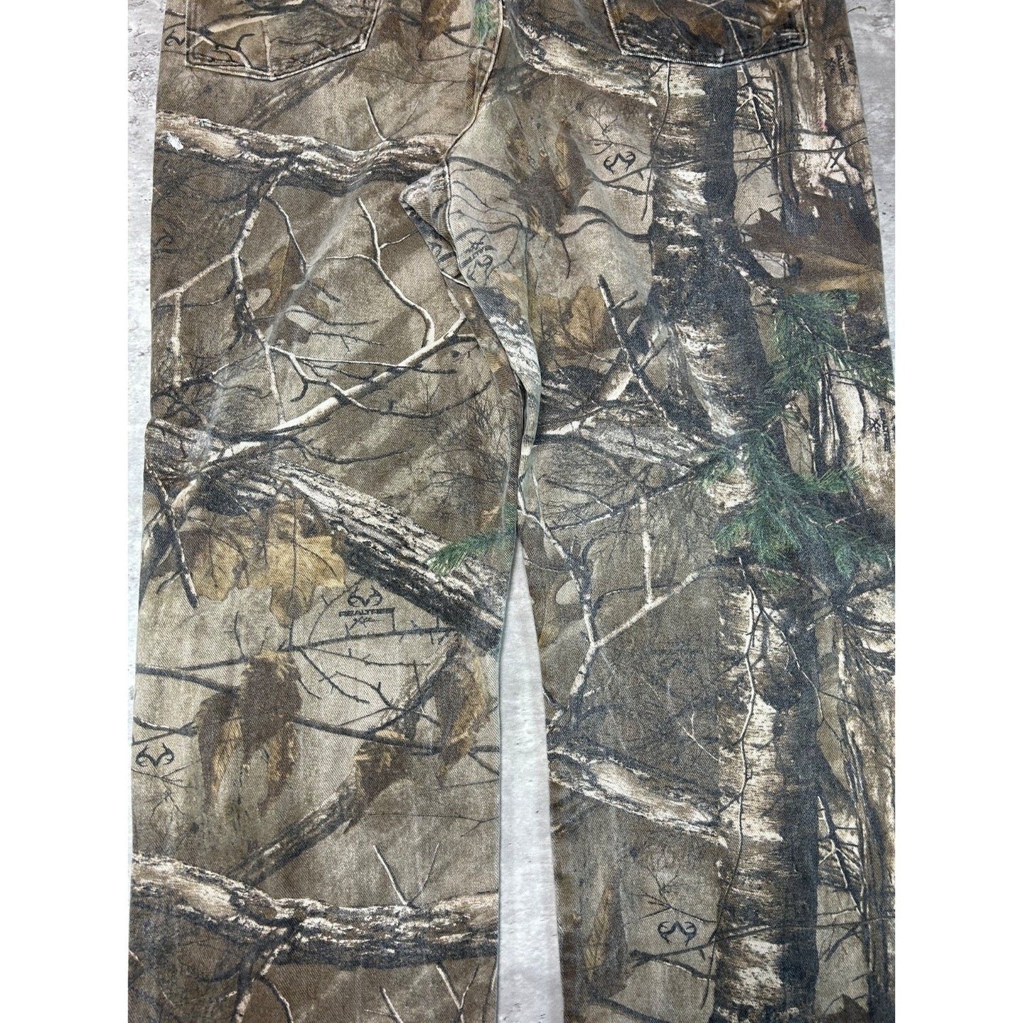 Vintage Realtree Camo Utility Cargo Hunting Pants Size 39