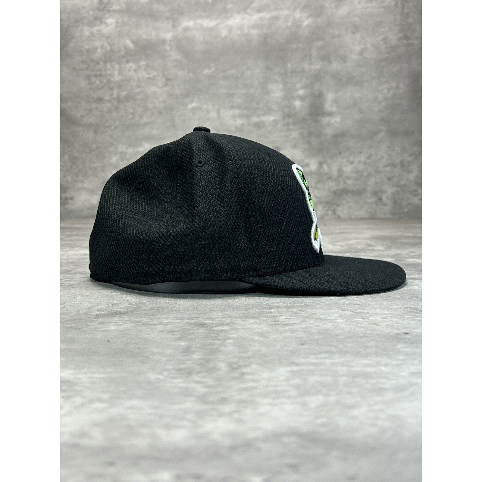 MiLB Embroidered Logo Baseball Fitted Hat Size 7 1/2 Black