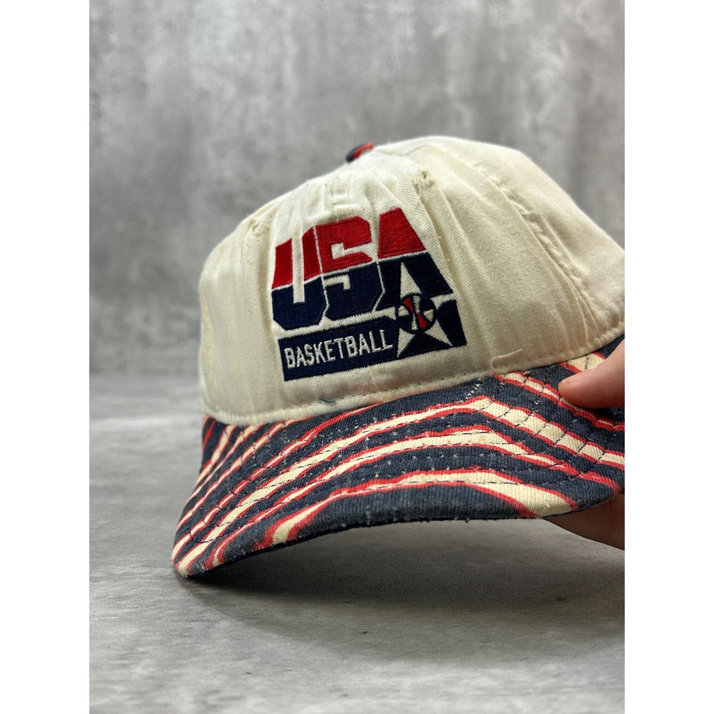 Vintage 90s USA Basketball Dream Team Embroidered Snapback Hat OSFA